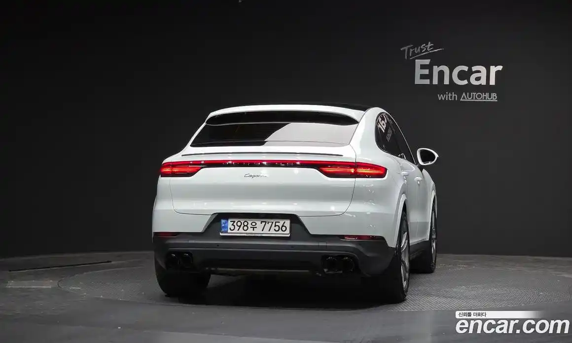 Porsche Cayenne 2021 3.0 Автомат в Москве № 197212, фото 4