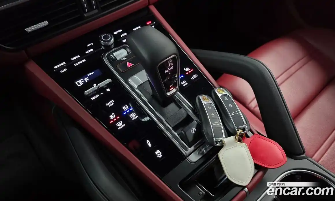 Porsche Cayenne 2021 3.0 Автомат в Москве № 197212, фото 9