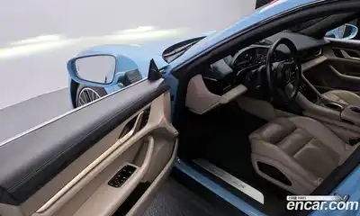 Porsche Taycan 2020 0.1 Автомат в Москве № 197502, миниатюра 12