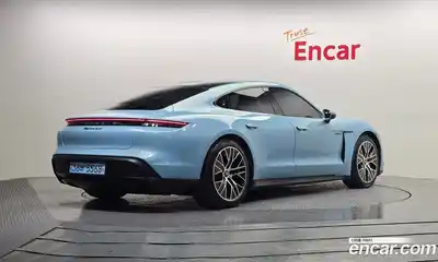 Porsche Taycan 2020 0.1 Автомат в Москве № 197502, миниатюра 2