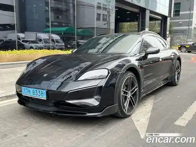 Porsche Taycan, 2025