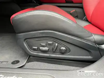 Porsche Taycan 2025 Автомат в Москве № 197802, миниатюра 12