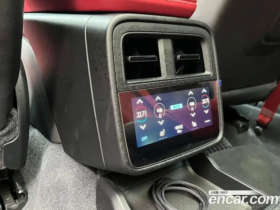 Porsche Taycan 2025 Автомат в Москве № 197802, фото 18