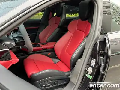 Porsche Taycan 2025 Автомат в Москве № 197802, миниатюра 7