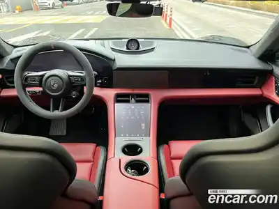 Porsche Taycan 2025 Автомат в Москве № 197802, миниатюра 9