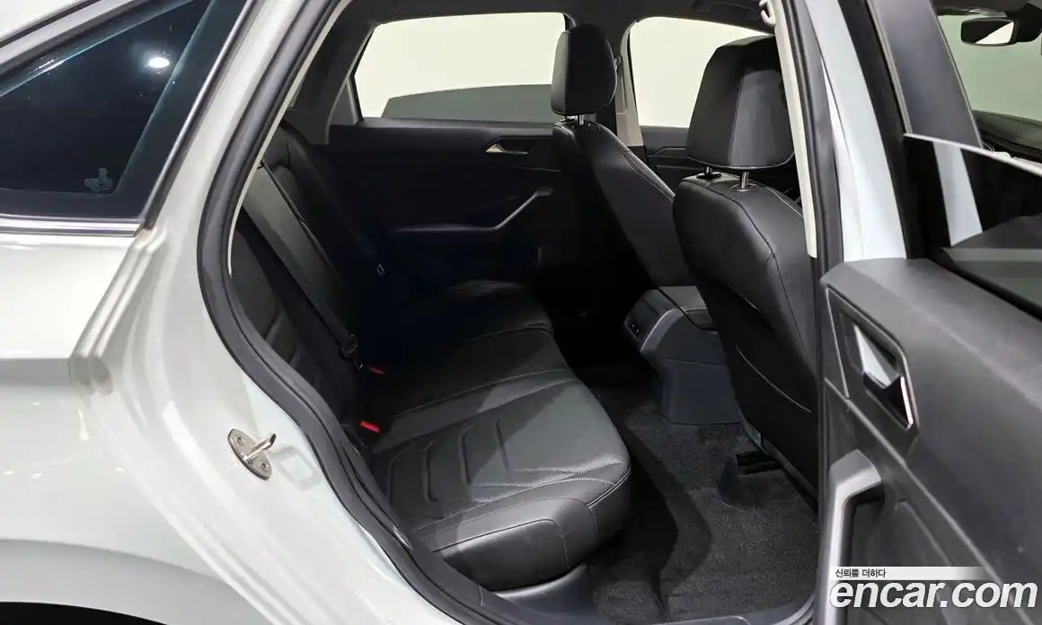 Volkswagen Jetta 2020 1.4 Автомат в Москве № 199017, фото 13