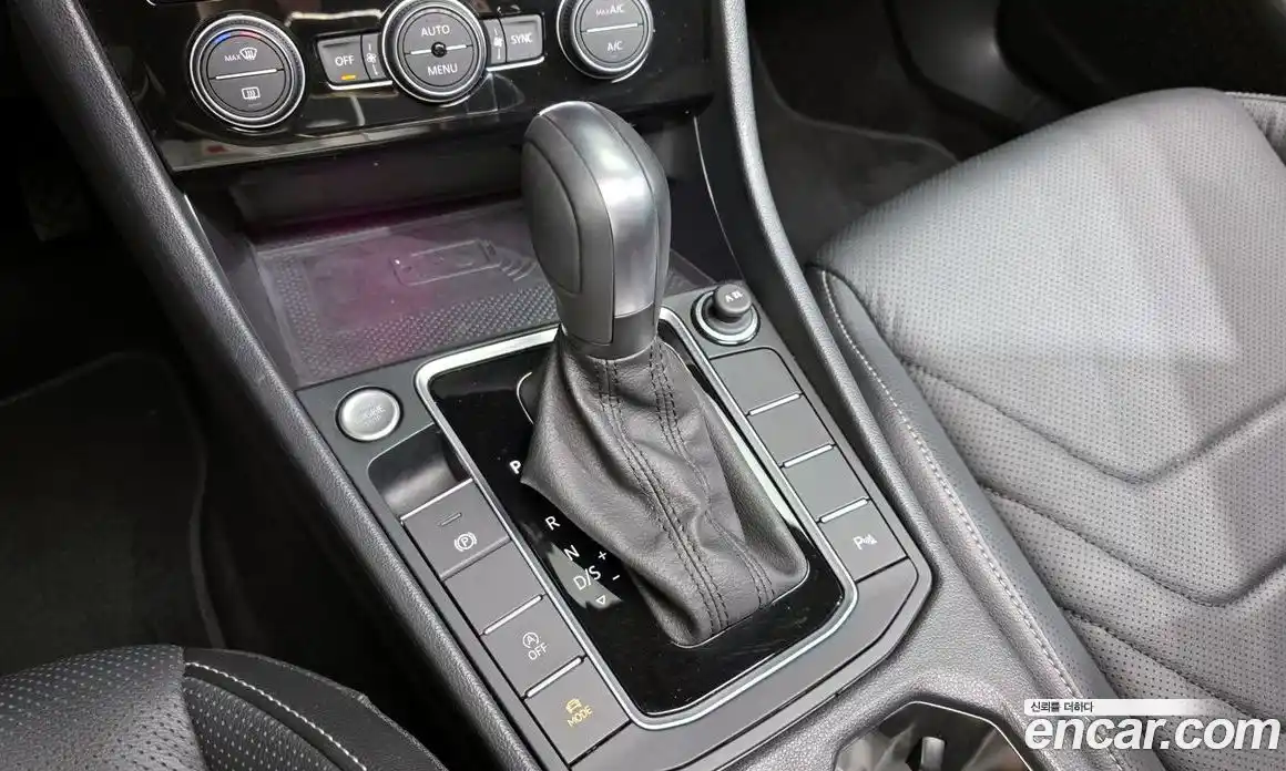 Volkswagen Jetta 2020 1.4 Автомат в Москве № 199017, фото 8