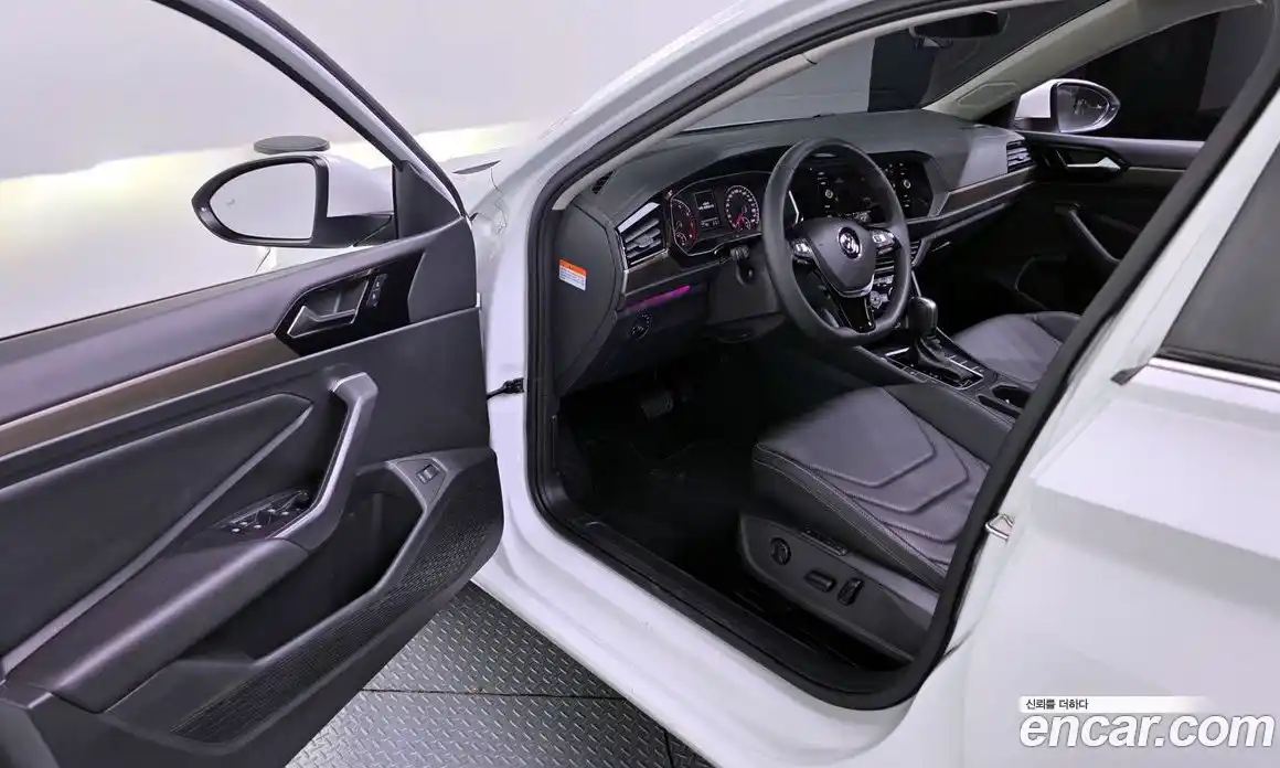 Volkswagen Jetta 2020 1.4 Автомат в Москве № 199017, фото 9