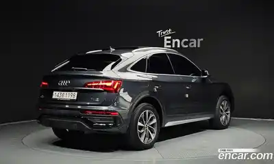 Audi Q5 2022 2.0 Автомат в Москве № 201654, миниатюра 2