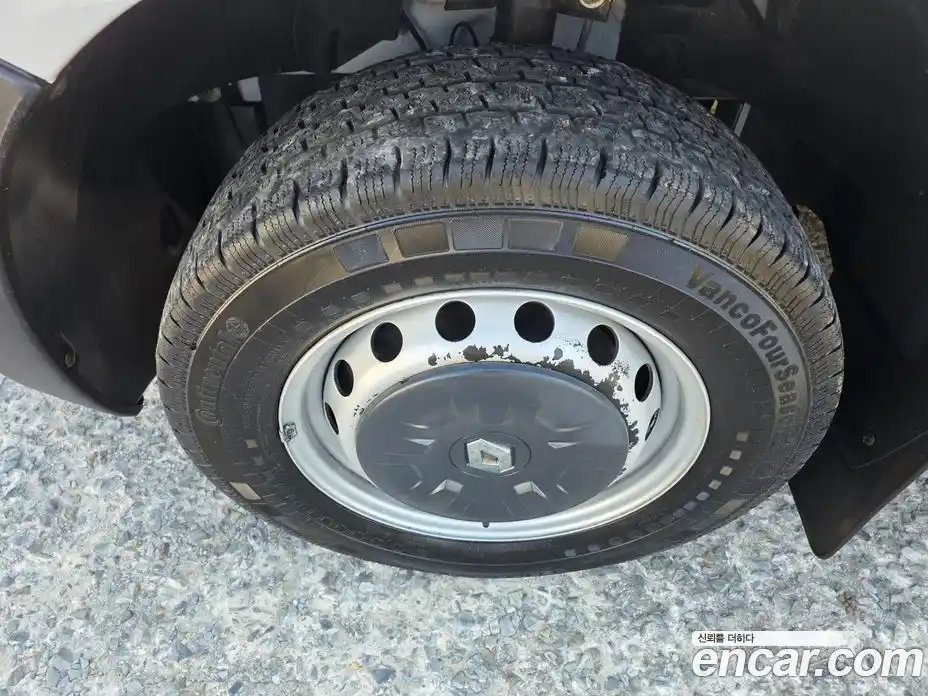 Renault Master 2019 2.3 Механическая в Москве № 205165, фото 17