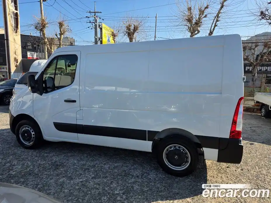 Renault Master 2019 2.3 Механическая в Москве № 205165, фото 4