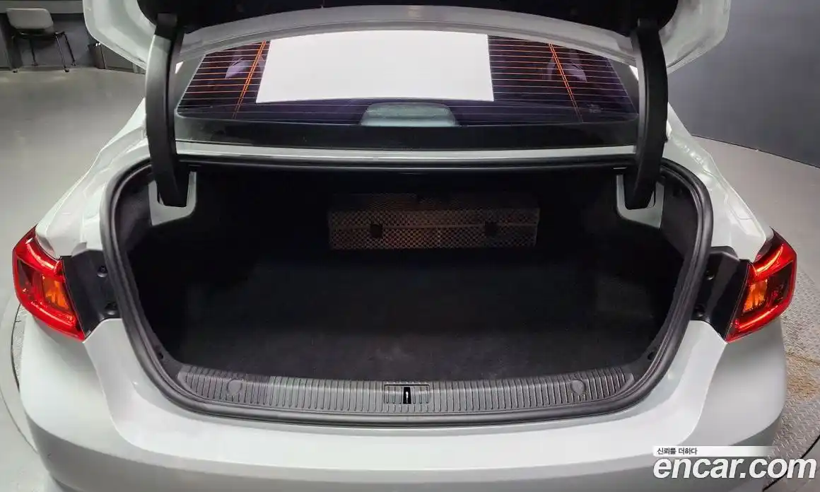 Renault SM6 2017 2.0 Автомат в Москве № 206133, фото 20