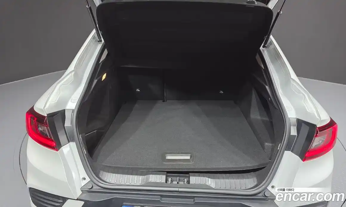 Renault XM3 2023 1.3 Автомат в Москве № 206599, фото 7