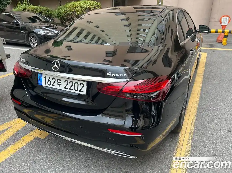 Mercedes-Benz E-Class 2022 2.0 Автомат в Москве № 206756, фото 5