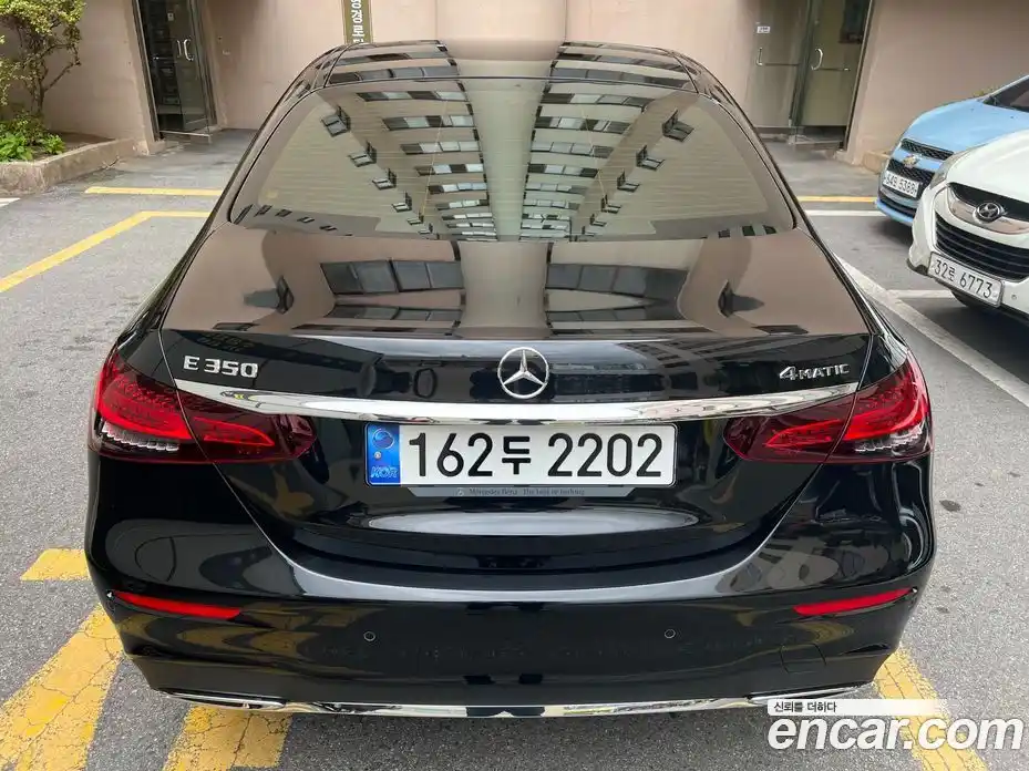 Mercedes-Benz E-Class 2022 2.0 Автомат в Москве № 206756, фото 6