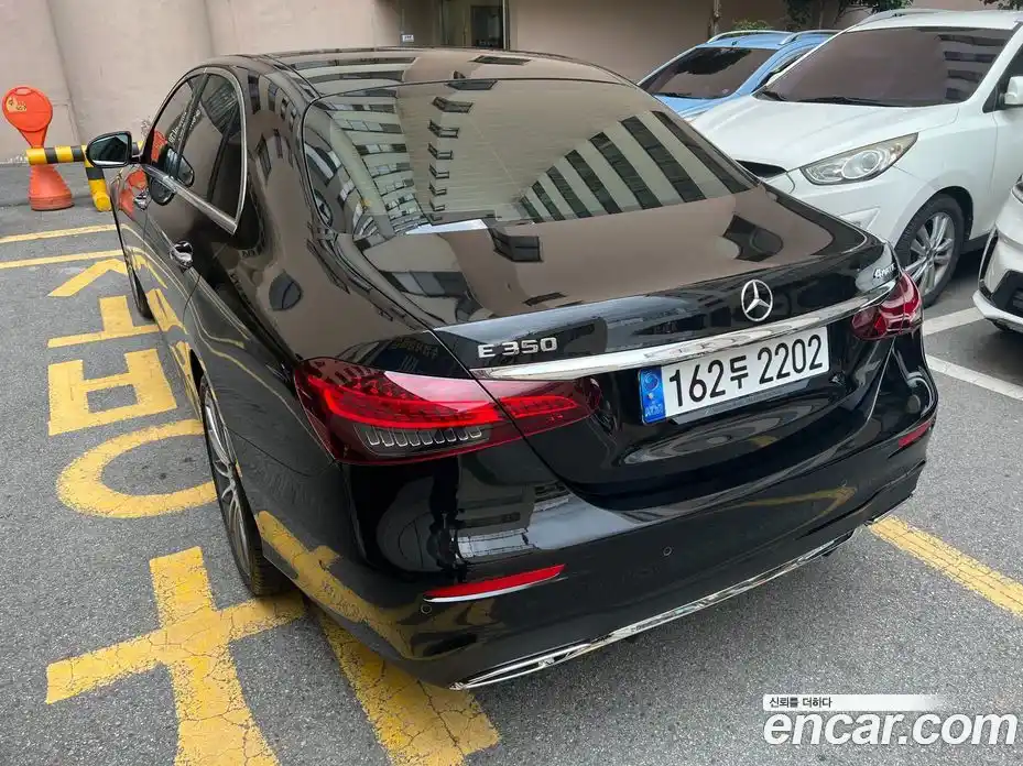 Mercedes-Benz E-Class 2022 2.0 Автомат в Москве № 206756, фото 7