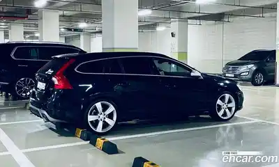 Volvo V60 2014 2.0 Автомат в Москве № 207308, миниатюра 6