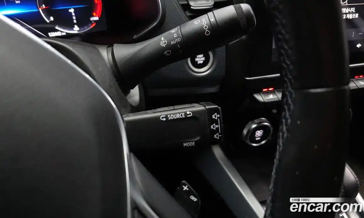 Renault XM3 2020 1.3 Автомат в Москве № 208672, фото 15