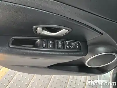 Renault SM3 2014 1.6 Автомат в Москве № 210034, миниатюра 5