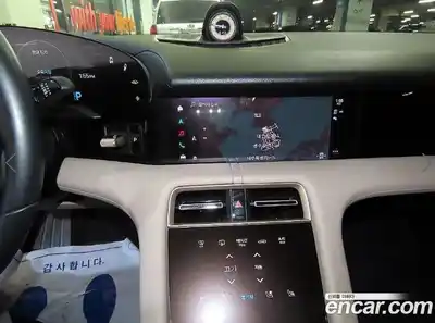 Porsche Taycan 2022 Автомат в Москве № 211374, миниатюра 11