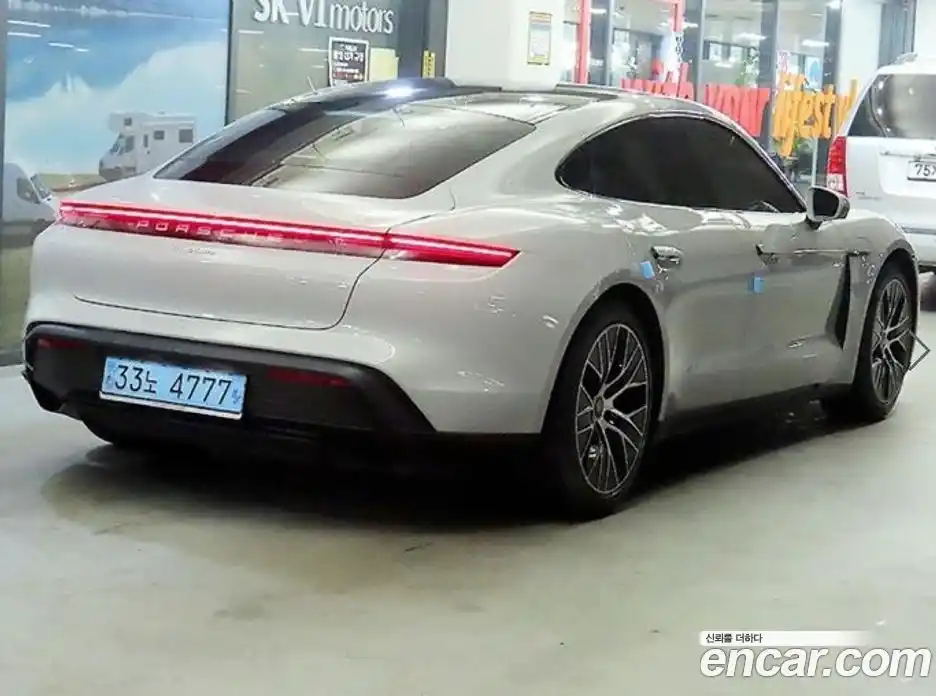 Porsche Taycan 2022 Автомат в Москве № 211374, фото 4