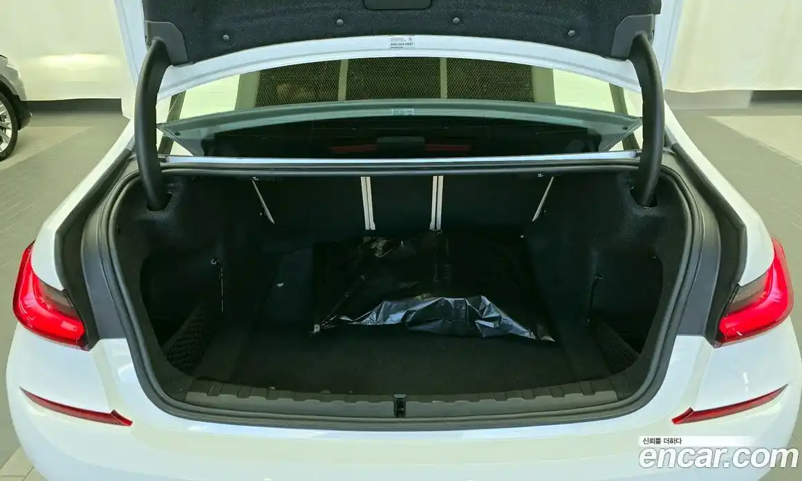 BMW 3-Series 2022 2.0 Автомат в Москве № 211471, фото 20