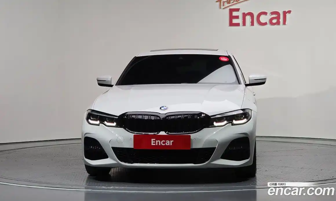 BMW 3-Series 2022 2.0 Автомат в Москве № 211471, фото 3