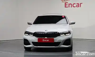 BMW 3-Series 2022 2.0 Автомат в Москве № 211471, миниатюра 3