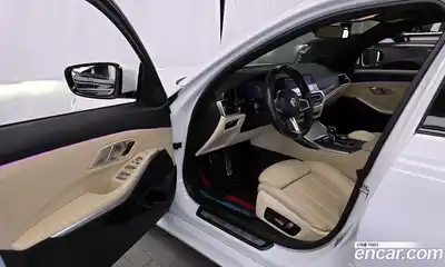 BMW 3-Series 2022 2.0 Автомат в Москве № 211471, миниатюра 10