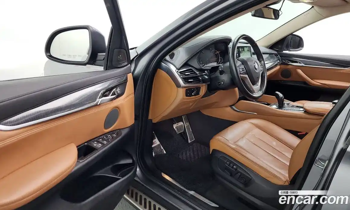 BMW X6 2017 3.0 Автомат в Москве № 211774, фото 12