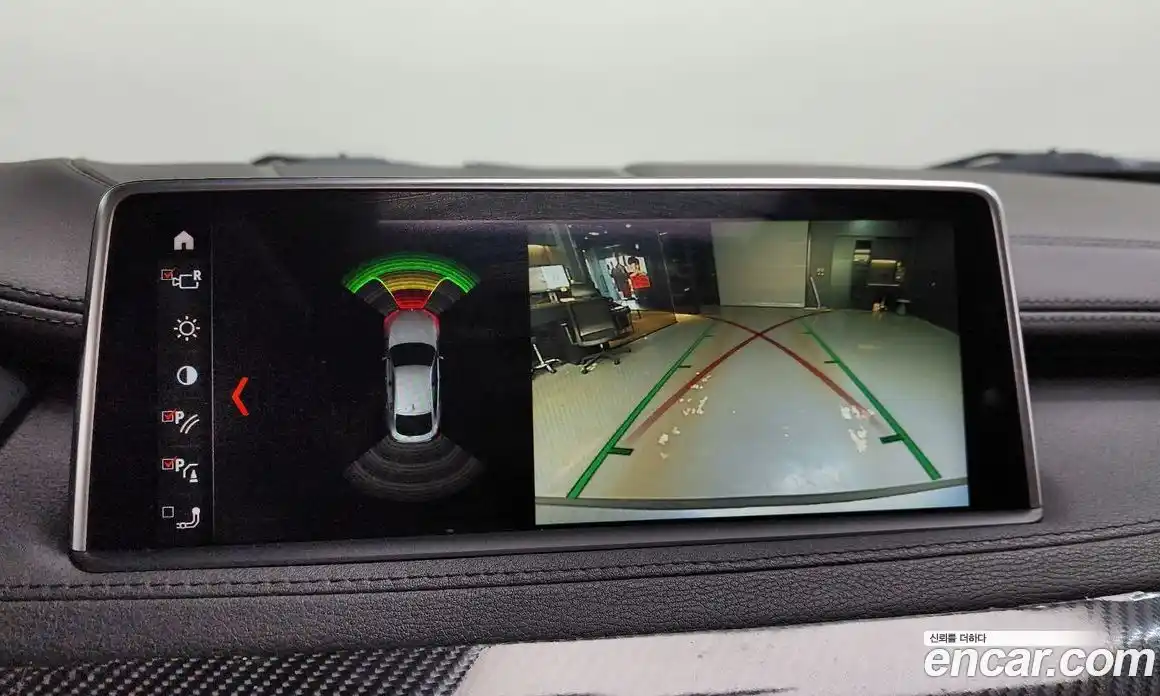 BMW X6 2017 3.0 Автомат в Москве № 211774, фото 15