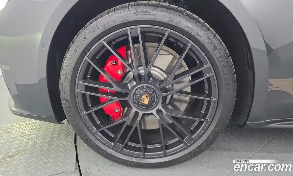 Porsche Panamera 2025 4.0 Автомат в Москве № 212913, фото 17