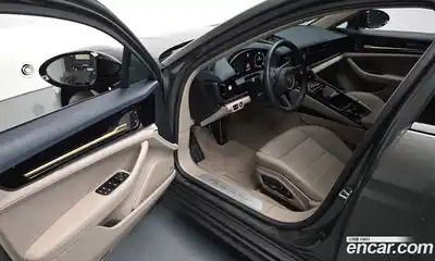 Porsche Panamera, 2025