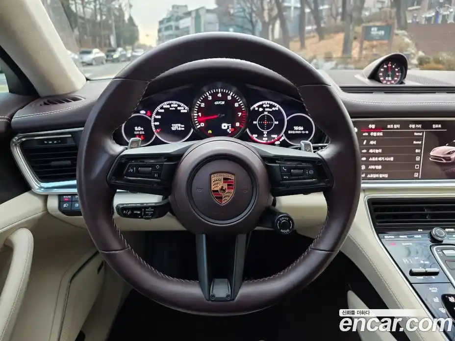 Porsche Panamera 2023 4.0 Автомат в Москве № 213089, фото 18