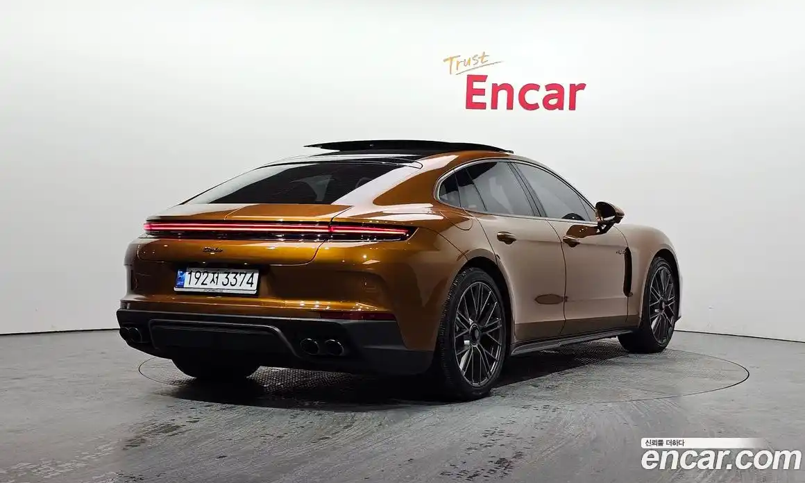 Porsche Panamera 2024 4.0 Автомат в Москве № 213103, фото 11