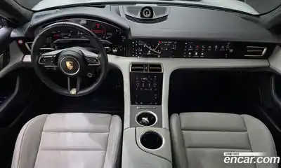 Porsche Taycan 2024 0.1 Автомат в Москве № 213141, миниатюра 7