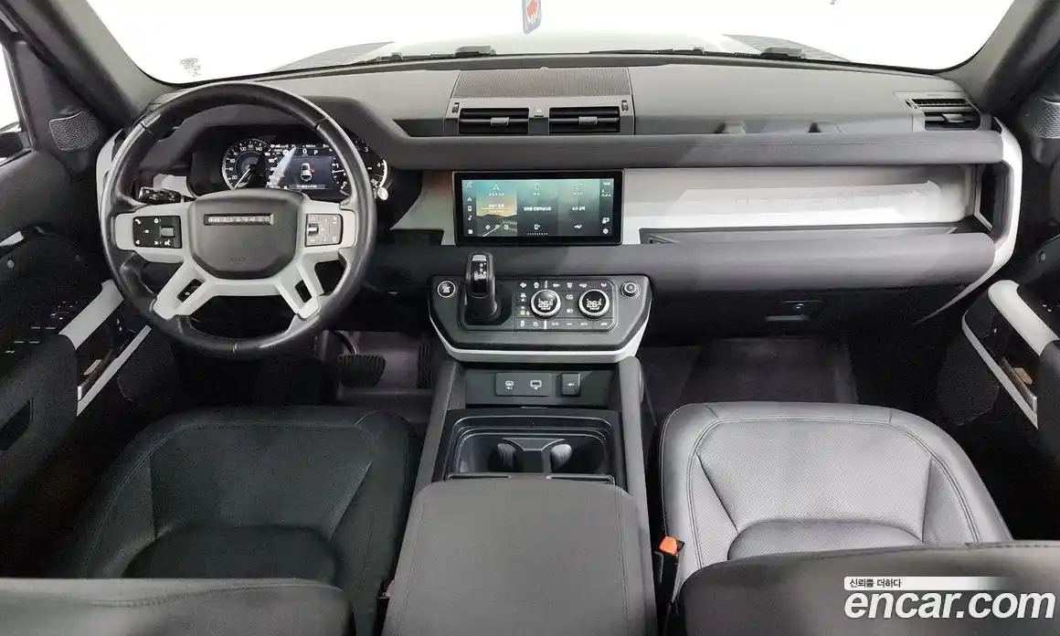 Land Rover Defender 2023 3.0 Автомат в Москве № 213401, фото 13