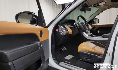 Land Rover Range-Rover Sport 2019 3.0 Автомат в Москве № 213523, миниатюра 10
