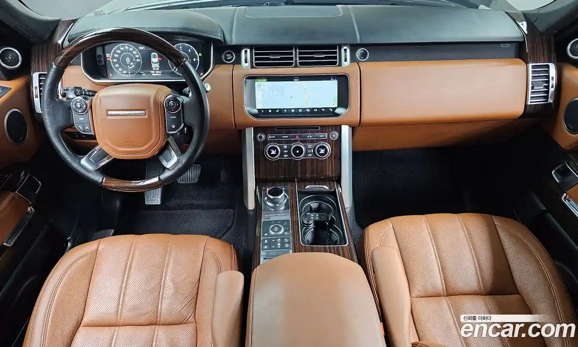 Land Rover Range-Rover 2017 4.4 Автомат в Москве № 213778, фото 16