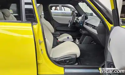 Mini Cooper 2025 2.0 Автомат в Москве № 213989, миниатюра 3
