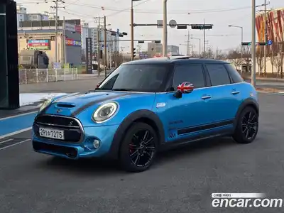 Mini Cooper, 2016