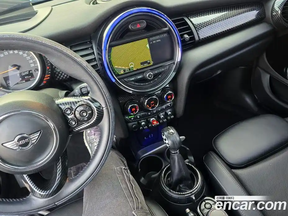 Mini Cooper 2016 2.0 Автомат в Москве № 214429, фото 20