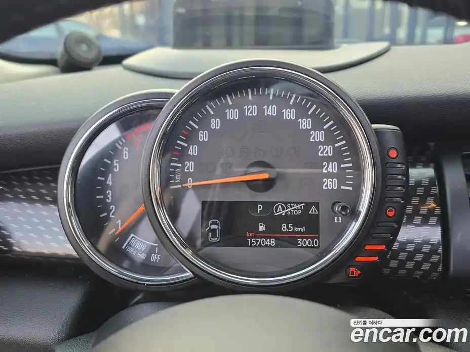 Mini Cooper 2016 2.0 Автомат в Москве № 214429, фото 7