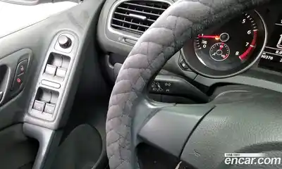 Volkswagen Golf 2012 1.4 Автомат в Москве № 215207, миниатюра 11