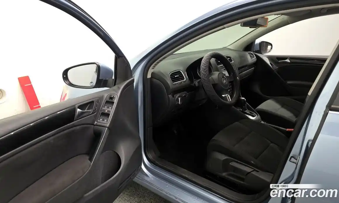 Volkswagen Golf 2012 1.4 Автомат в Москве № 215207, фото 4