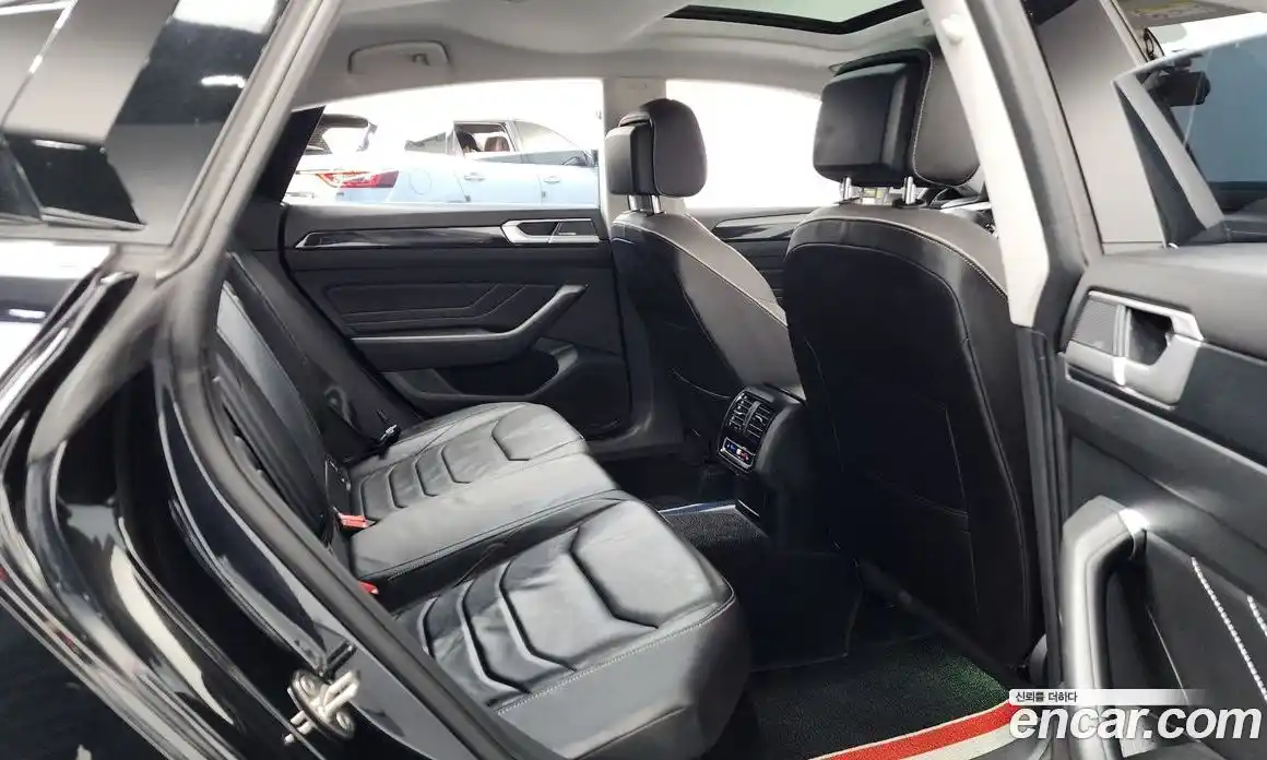 Volkswagen Arteon 2022 2.0 Автомат в Москве № 215269, фото 19