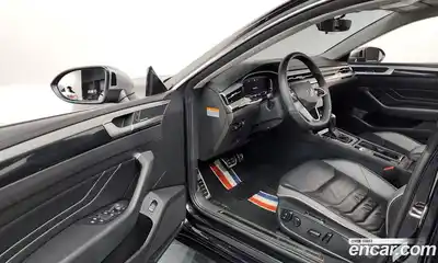 Volkswagen Arteon 2022 2.0 Автомат в Москве № 215269, миниатюра 9