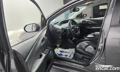 Toyota Prius 2018 1.8 Автомат в Москве № 215549, миниатюра 2