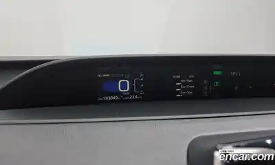 Toyota Prius 2018 1.8 Автомат в Москве № 215549, миниатюра 4