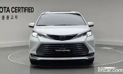 Toyota Sienna 2025 2.5 Автомат в Москве № 215575, миниатюра 3